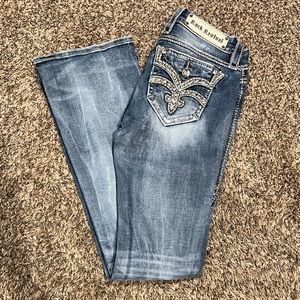 Women rock revival jeans